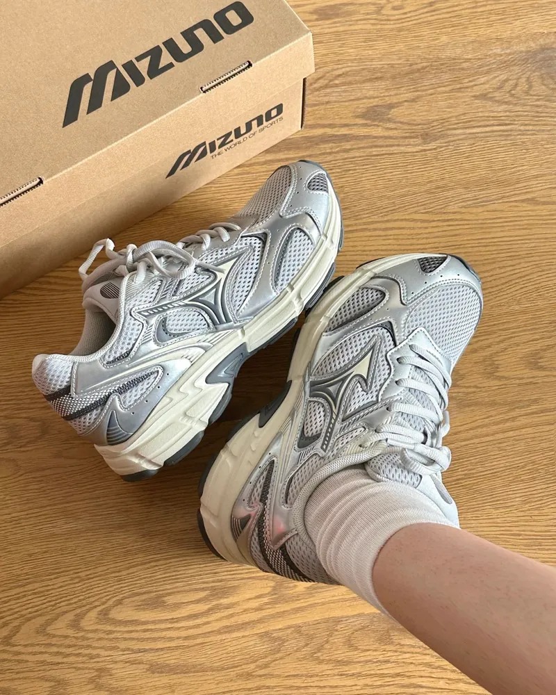 MIZUNO 美津濃】Mizuno Cyclone Speed 2k 慢跑鞋老爹鞋網布異
