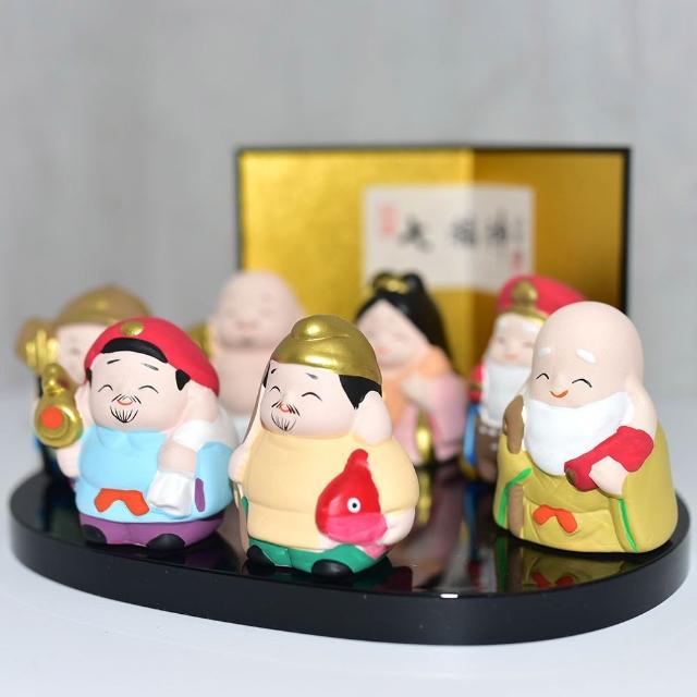 (陶器)    七福神置物 Amazon.co.jp: 陶器 七福神 宝船 縁起物 商売繁盛 置物 元箱なし