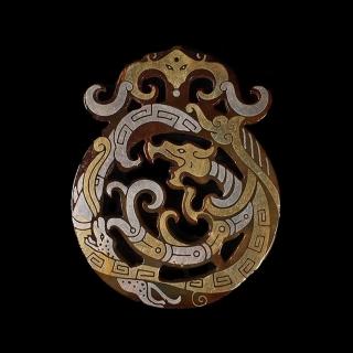 本物保証 天然古翡翠 浮彫 螭龍紋 玉璧 根付 玉佩 貴重 本物保証 天然古翡翠 浮彫 螭龍紋 玉璧 根付 玉佩 貴重 - メルカリ